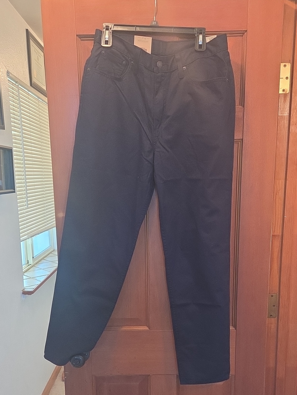 Levi's Black High-Waisted Mom Jeans